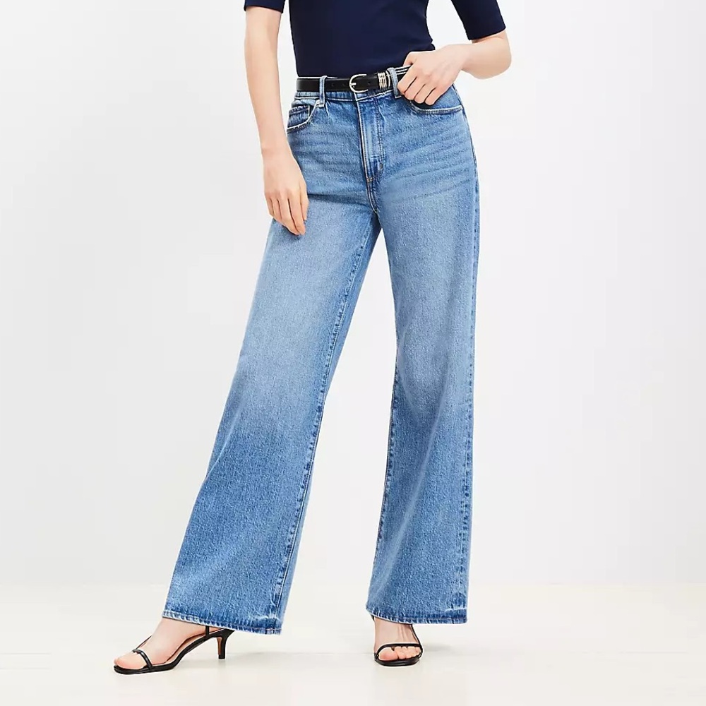 LOFT Women's Blue the Wide Leg Jeans - Picture 2 of 8